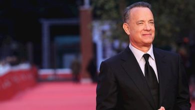 TOM HANKS CORONA ADINDAKİ BİR ÇOCUĞA DAKTİLO HEDİYE ETTİ